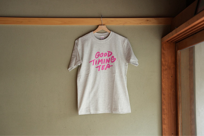 GOOD TIMING TEA ロゴTシャツ